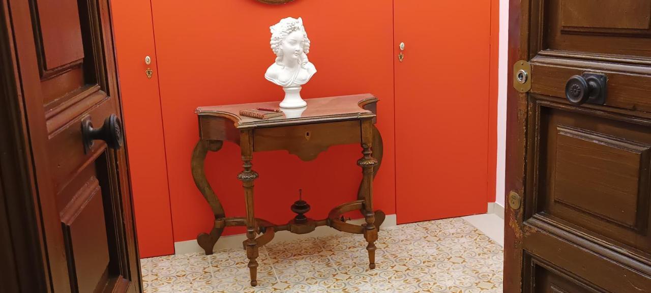 Amanda'S Suite Taranto Luaran gambar