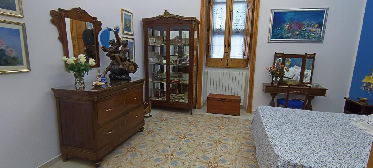 Amanda'S Suite Taranto Luaran gambar