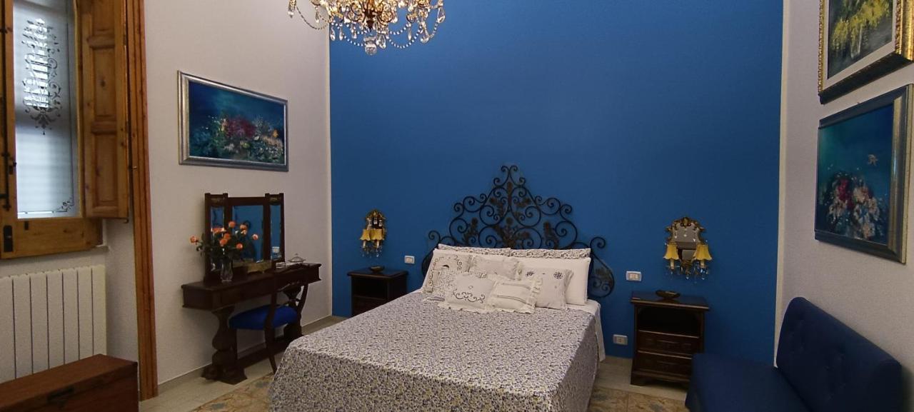 Amanda'S Suite Taranto Luaran gambar