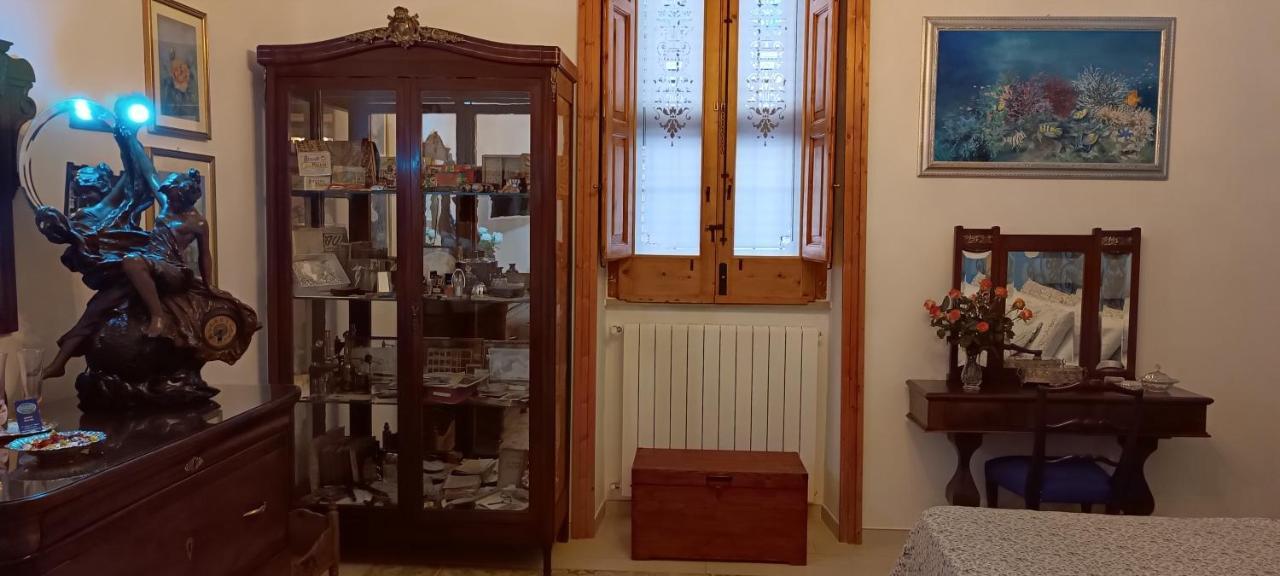 Amanda'S Suite Taranto Luaran gambar